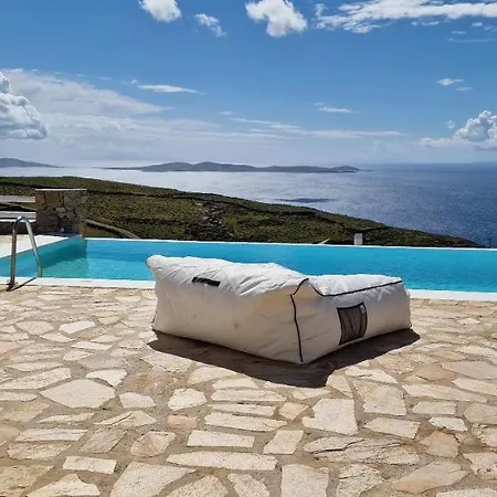 Crystal Light Pool Mykonos Fanari (Mykonos)