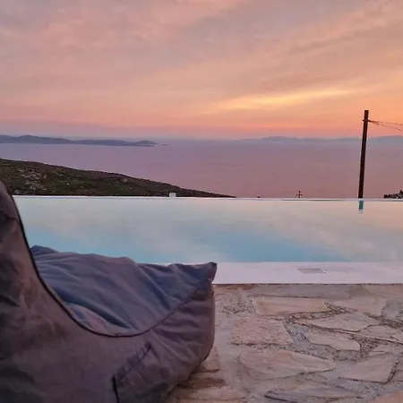 Crystal Light Pool Mykonos Fanari (Mykonos)