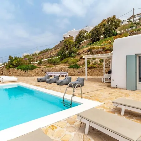 Crystal Light Pool Mykonos *