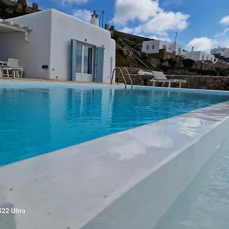 Vila Crystal Light Pool Mykonos *